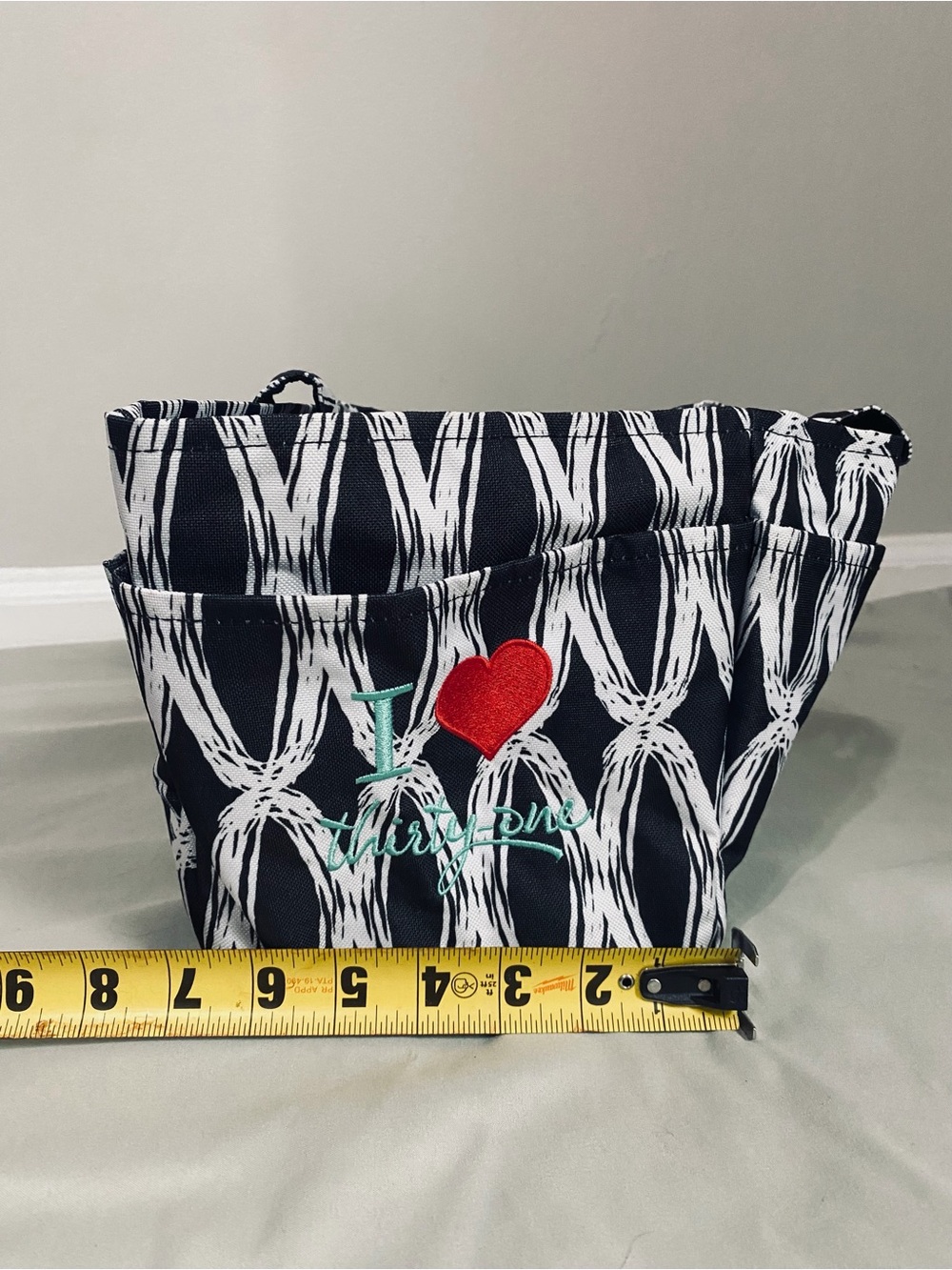 Thirty-One Black & White Patterned creative caddy